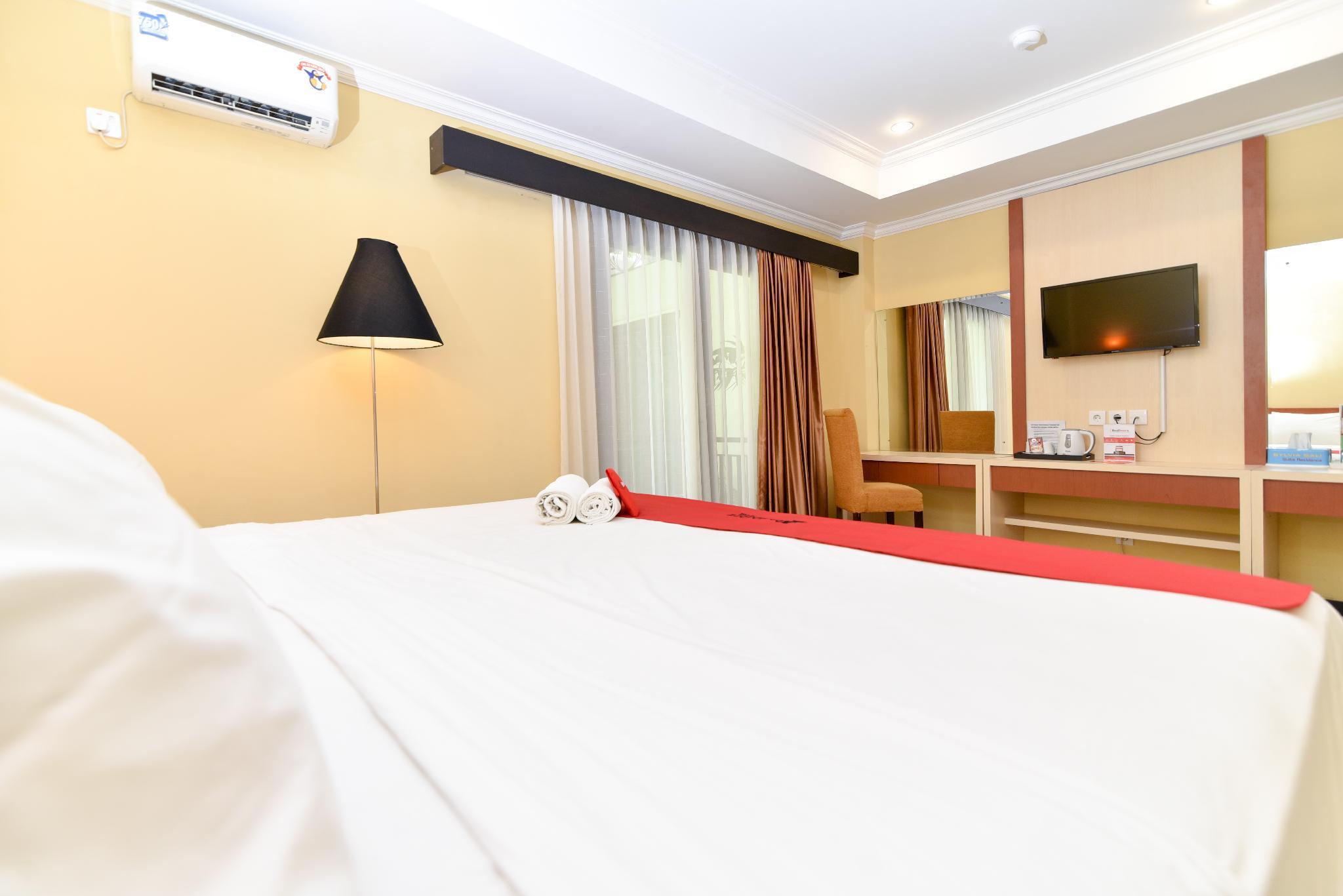 Reddoorz Plus Near Mall Bali Galeria 2 Denpasar Exterior foto