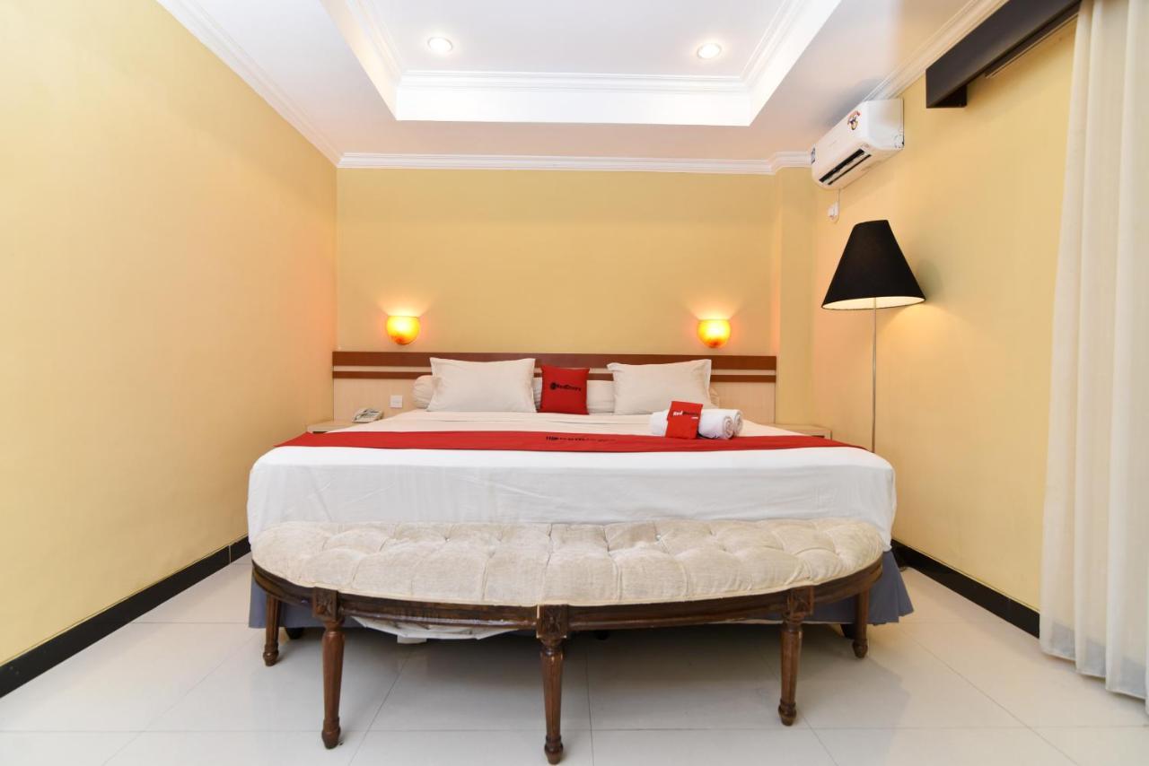 Reddoorz Plus Near Mall Bali Galeria 2 Denpasar Exterior foto